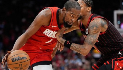 杜兰特28+10 火箭119-113胜公牛