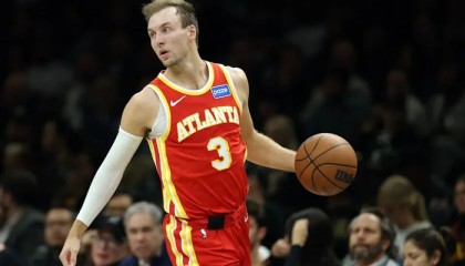 九游用户空间-交易大幕徐徐落下，谁赢谁输|湖人|凯尔特人|明尼苏达森林狼队|密尔沃基雄鹿队|芝加哥公牛队_新浪体育_新浪新闻